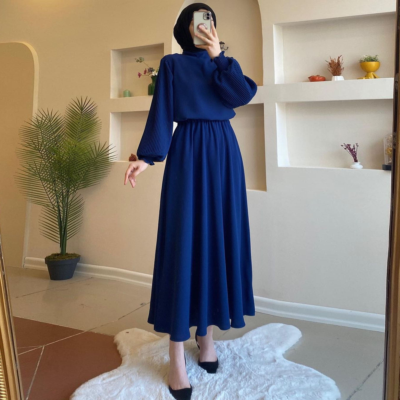 Robe Plissée Lacée